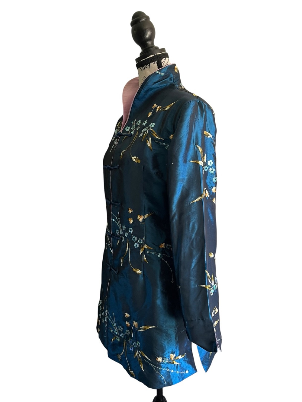 Vintage Chinese Silk Embroidered Mandarin Jacket Blue Floral Chinoiserie Qipao - Picture 3 of 7